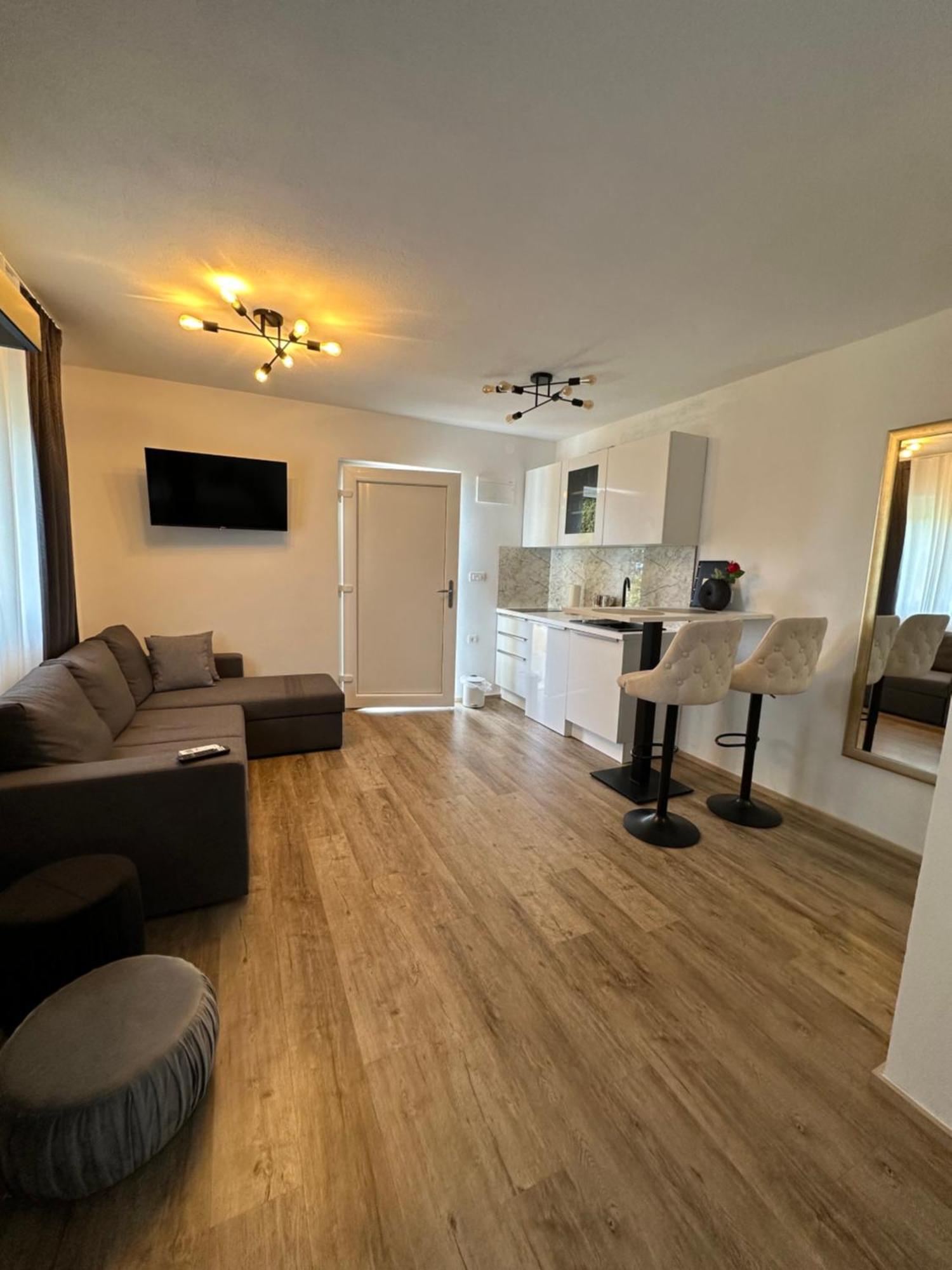 Apartmaji Meli Pu Izola Kültér fotó